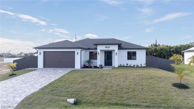 1810 NE 6th PL, Cape Coral, FL 33909