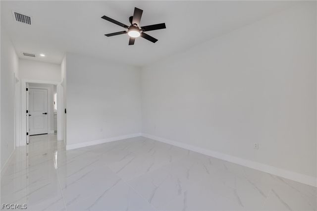 1810 NE 6th PL, Cape Coral, FL 33909