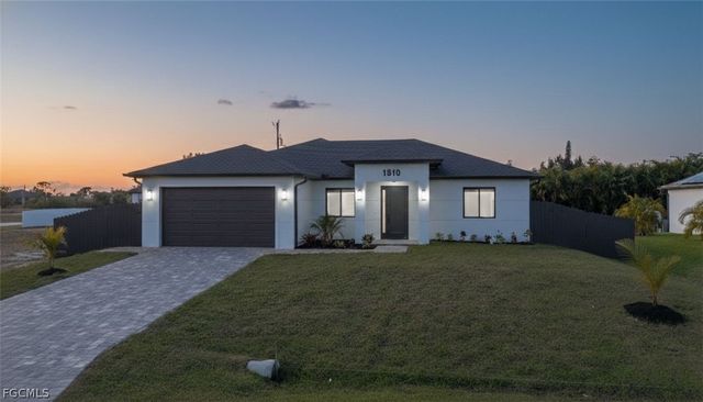 1810 NE 6th PL, Cape Coral, FL 33909