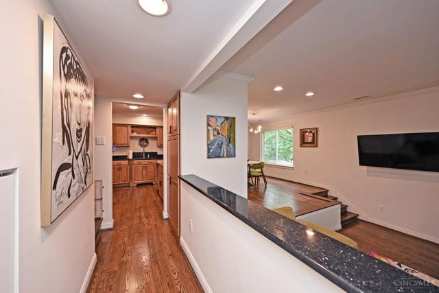 2396 Dana Avenue, Cincinnati, OH 45208