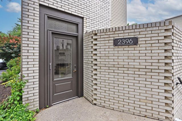 2396 Dana Avenue, Cincinnati, OH 45208