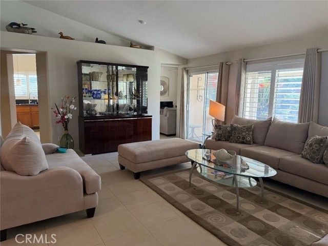 37677 Emerson Drive, Palm Desert, CA 92211