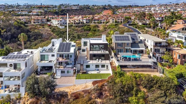1243 1245 Van Nuys St., San Diego, CA 92109