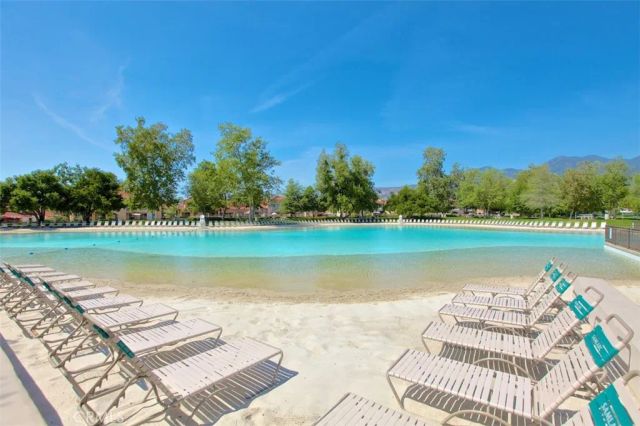 11 Calle Del Mar, Rancho Santa Margarita, CA 92688