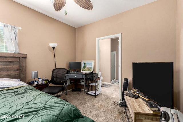 7012 S Red Maids Drive, Tucson, AZ 85756