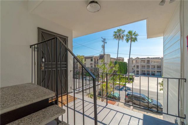 2699 E 20th, Signal Hill, CA 90755