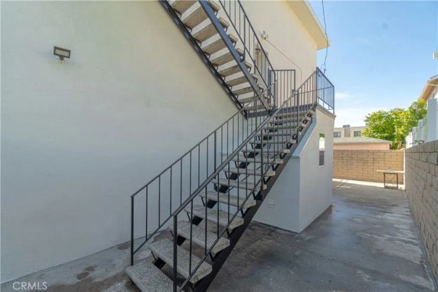 2699 E 20th, Signal Hill, CA 90755