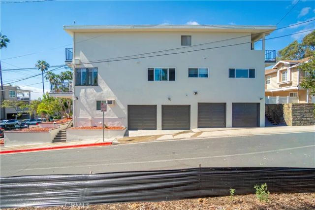 2699 E 20th, Signal Hill, CA 90755