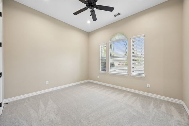 2526 Fruitland Avenue, Farmers Branch, TX 75234