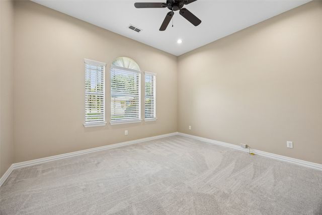 2526 Fruitland Avenue, Farmers Branch, TX 75234