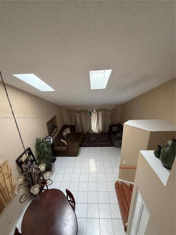 458 SE 11th Terrace, Dania Beach, FL 33004