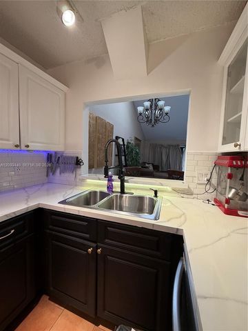 458 SE 11th Terrace, Dania Beach, FL 33004