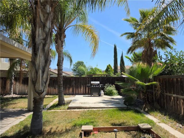 1078 Peaceful Ln, San Jacinto, CA 92582