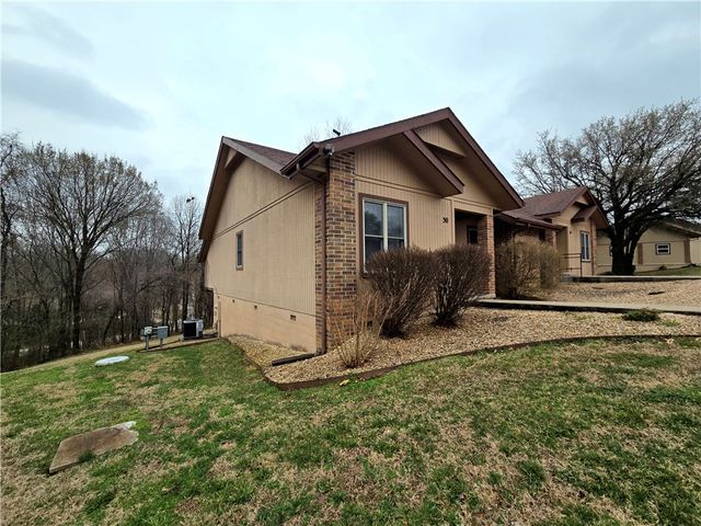 30 Walter Drive, Bella Vista, AR 72714