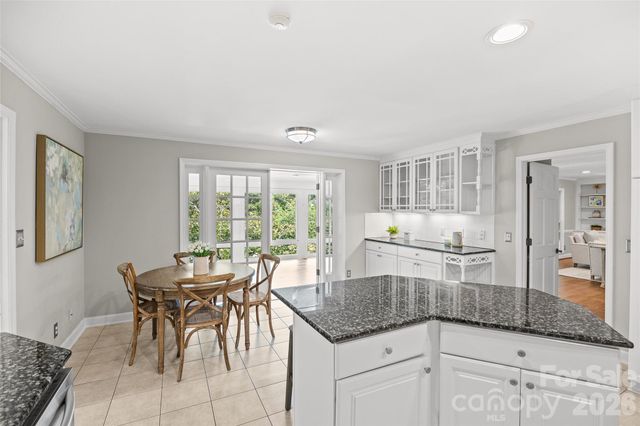 2710 Wamath Drive, Charlotte, NC 28210
