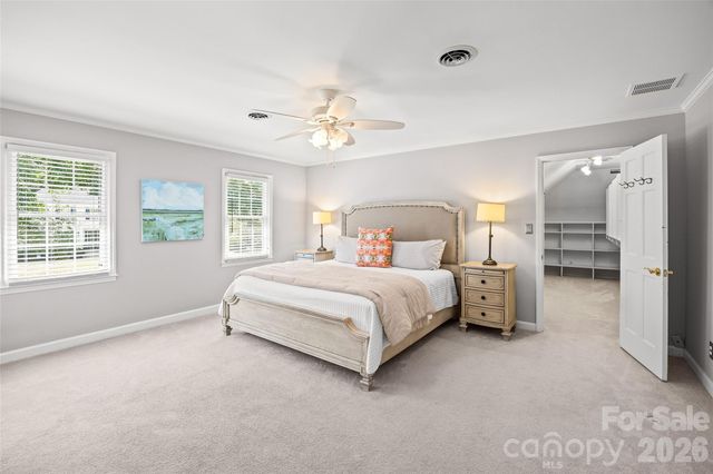 2710 Wamath Drive, Charlotte, NC 28210