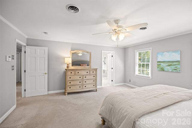 2710 Wamath Drive, Charlotte, NC 28210