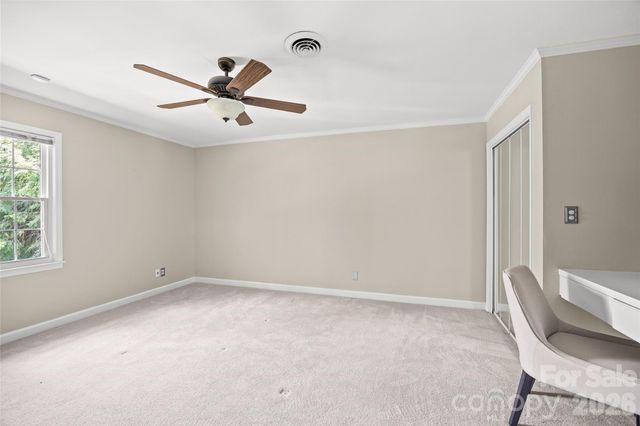 2710 Wamath Drive, Charlotte, NC 28210