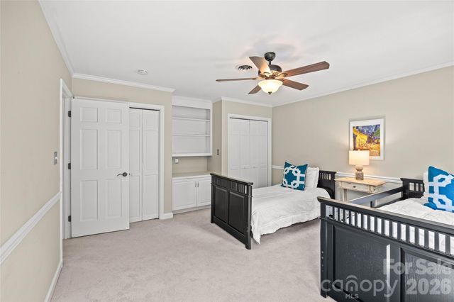 2710 Wamath Drive, Charlotte, NC 28210