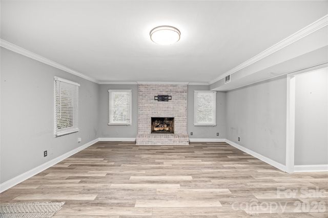 2710 Wamath Drive, Charlotte, NC 28210