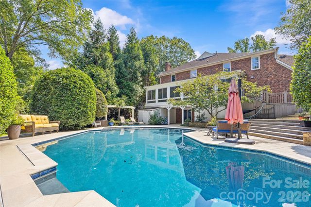 2710 Wamath Drive, Charlotte, NC 28210