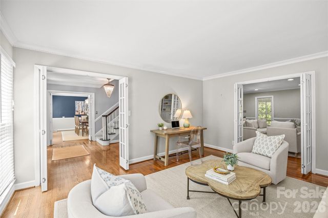 2710 Wamath Drive, Charlotte, NC 28210