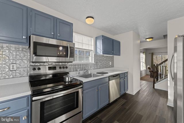 4043 SILVER PARK TER, Suitland, MD 20746