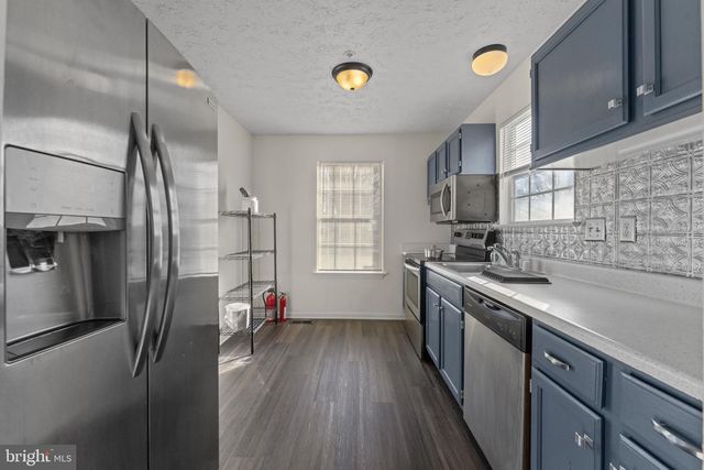 4043 SILVER PARK TER, Suitland, MD 20746