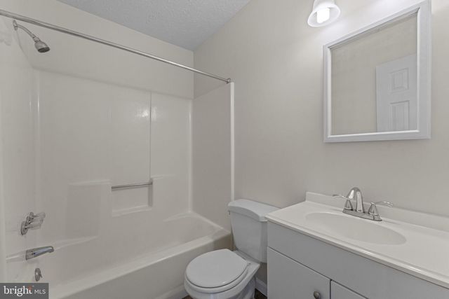 4043 SILVER PARK TER, Suitland, MD 20746