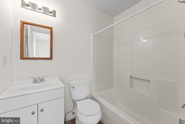 4043 SILVER PARK TER, Suitland, MD 20746