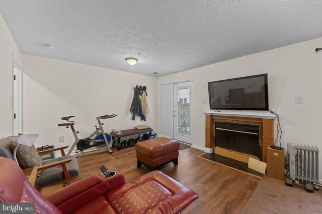 4043 SILVER PARK TER, Suitland, MD 20746