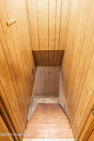 1213 Oak Avenue, Hamlet, NC 28345