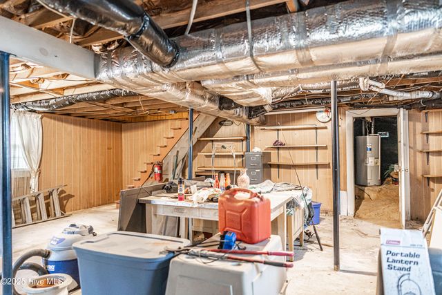 1213 Oak Avenue, Hamlet, NC 28345