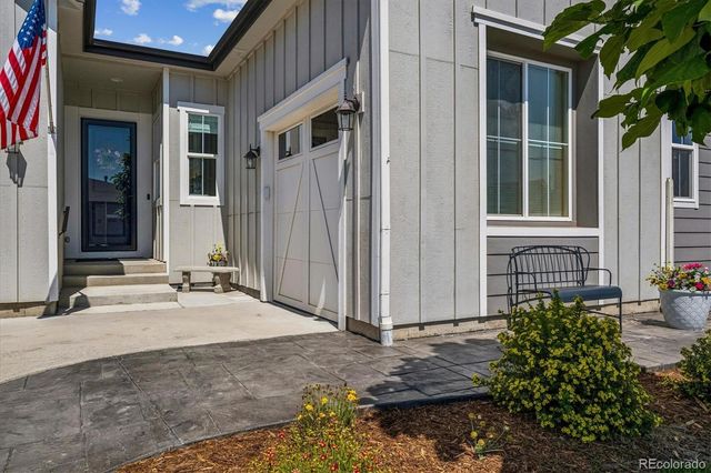 8985 Chalk Creek Place, Littleton, CO 80125