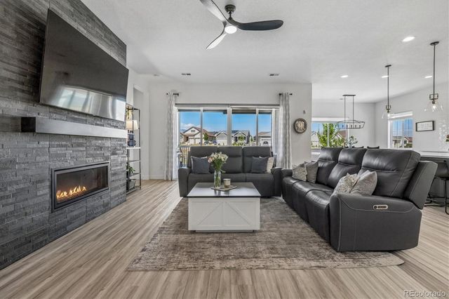 8985 Chalk Creek Place, Littleton, CO 80125