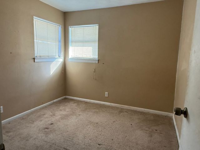 1930 FM 195, Paris, TX 75460