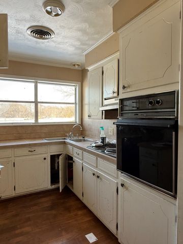 1930 FM 195, Paris, TX 75460