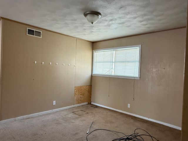 1930 FM 195, Paris, TX 75460