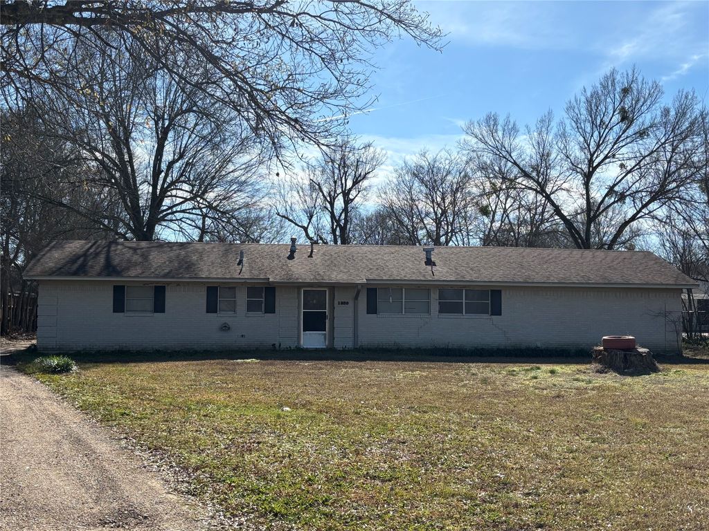 1930 FM 195, Paris, TX 75460