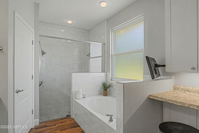 97222 PIRATES POINT Road, Yulee, FL 32097