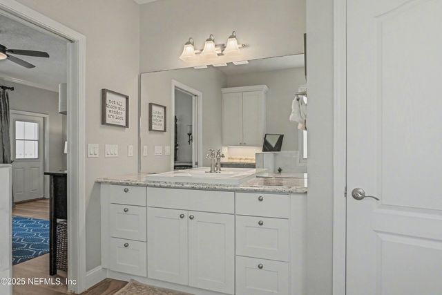 97222 PIRATES POINT Road, Yulee, FL 32097