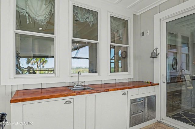 97222 PIRATES POINT Road, Yulee, FL 32097