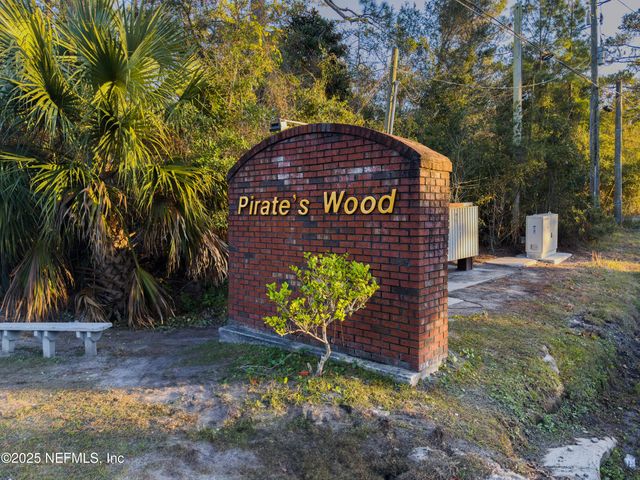 97222 PIRATES POINT Road, Yulee, FL 32097