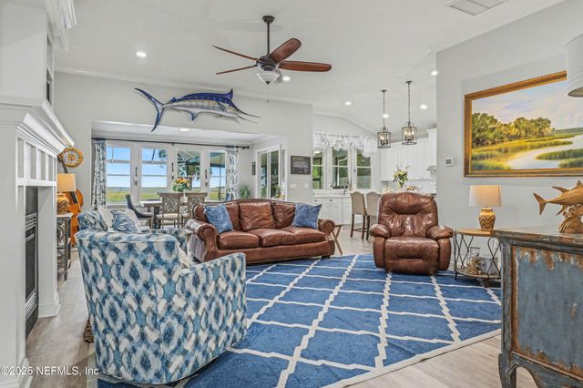 97222 PIRATES POINT Road, Yulee, FL 32097