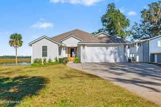 97222 PIRATES POINT Road, Yulee, FL 32097
