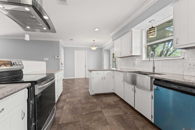 5628 Trenton Ave, Baton Rouge, LA 70808