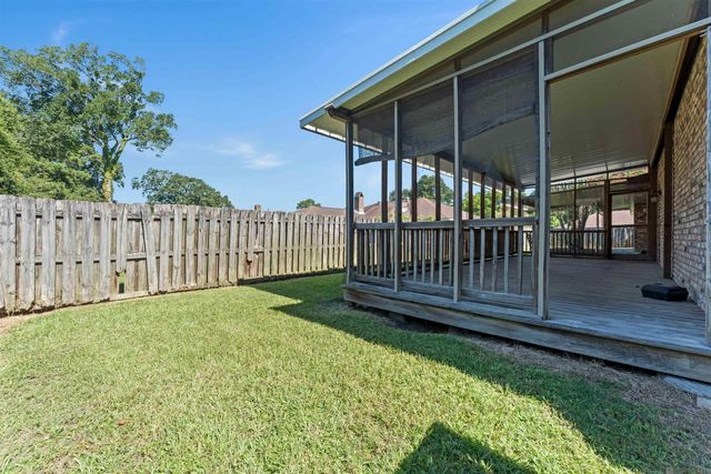 5628 Trenton Ave, Baton Rouge, LA 70808