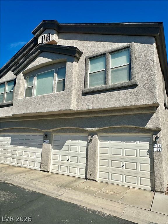 6428 Extreme Shear Avenue 102, Henderson, NV 89011 — photo 2