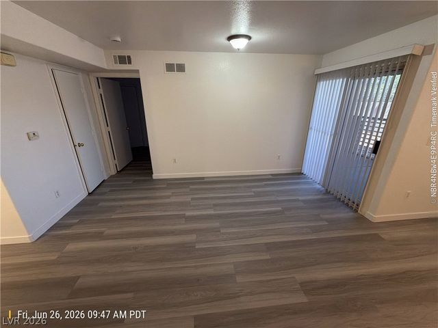 4555 East Sahara Avenue 103, Las Vegas, NV 89104