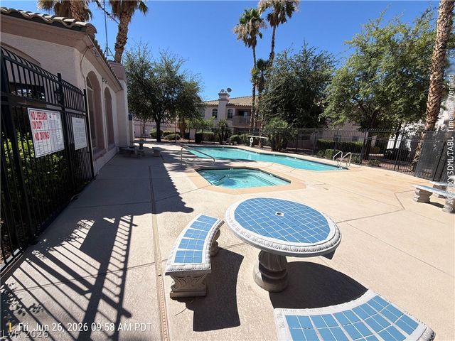 4555 East Sahara Avenue 103, Las Vegas, NV 89104